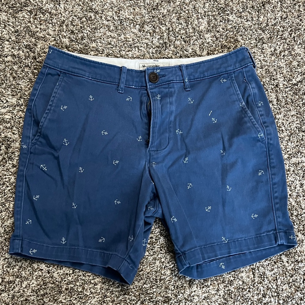 Abercrombie and Fitch men’s dress shorts